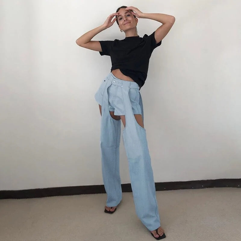 Versatile High-Waist Jeans Redefine Urban Fashion